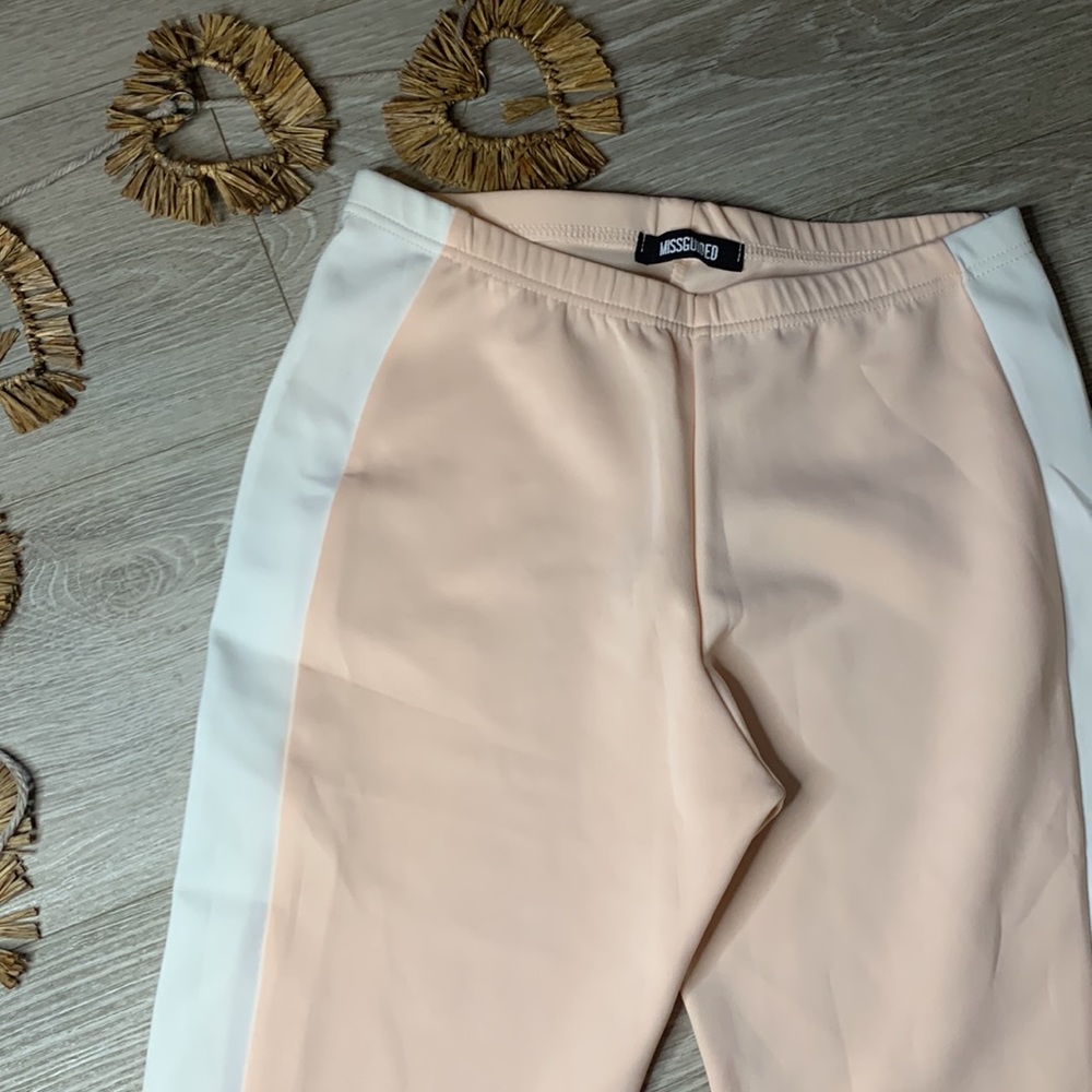 Pants - Picture 3 of 4